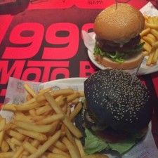 99 Moto Bar – Burger Barcelona